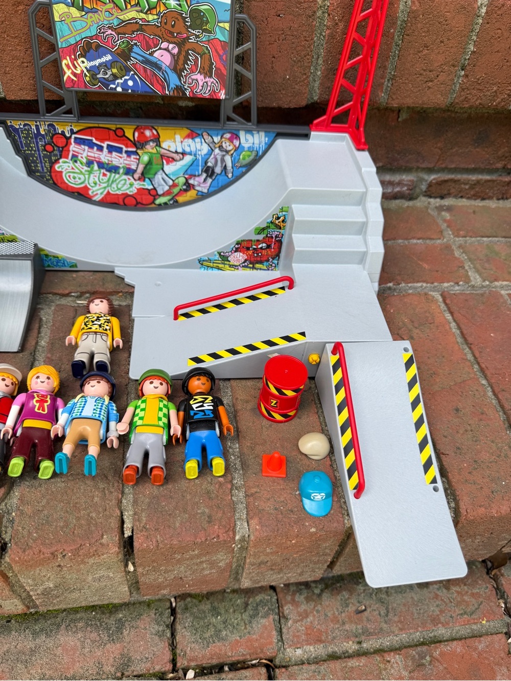 Playmobil Skateboarding Park Ramp Play Toys Set Skate Boarding - Picture 3 of 5